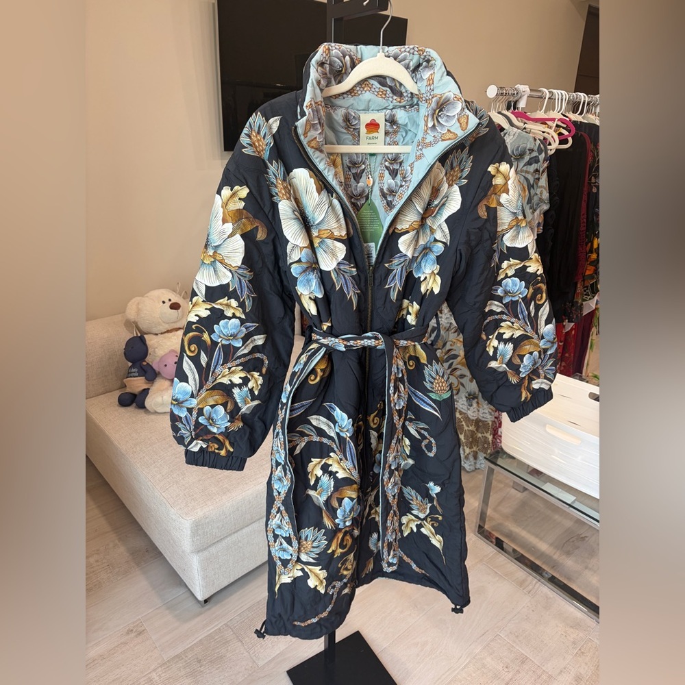 Farm Rio: Black Flowerful Snake Garden Reversible Maxi Puffer Jacket - Picture 11 of 14